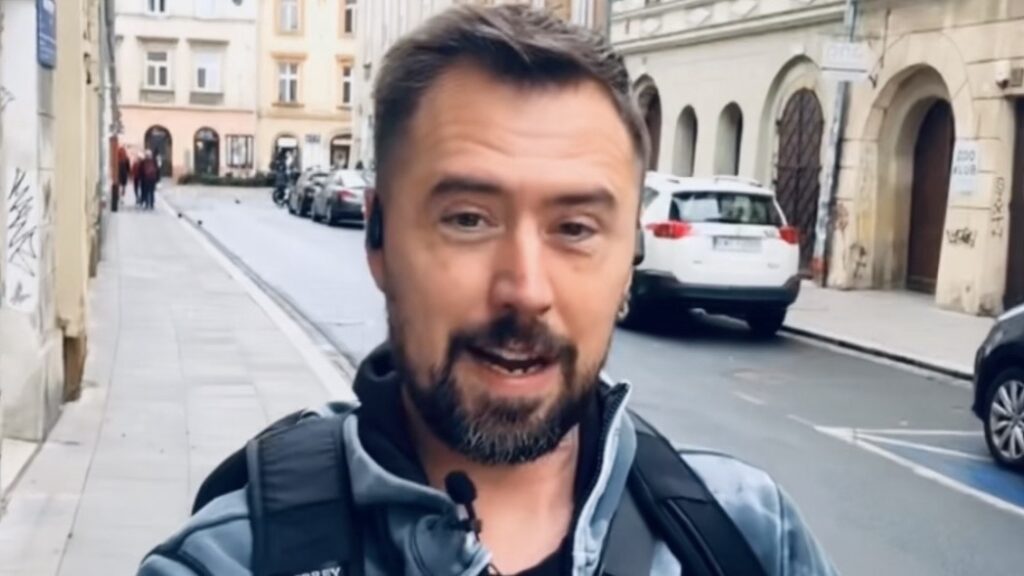 AI Breaks the Rules | From Joseph Street, Cracow